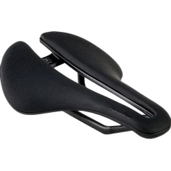 Aeolus Pro Saddle
