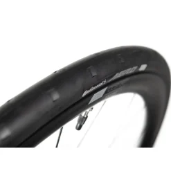 Aero 111 Foldable Clincher Tyre