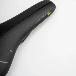 Arione 00 Carbon Braided Saddle