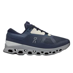 Cloudstratus 3 Running Shoes