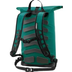 Commuter Backpack 21L