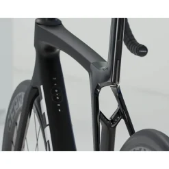 Madone SL 6 AXS Gen 8 Road Bike