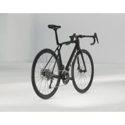 Madone SL 6 Gen 8 Road Bike