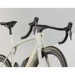 Madone SLR 7 AXS Gen 8 Road Bike