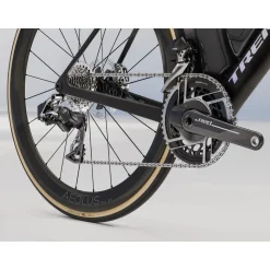 Madone SLR 9 AXS Gen 8 Road Bike