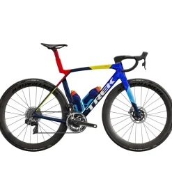 Madone SLR 8 AXS Road Bike 2025