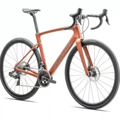Roubaix SL8 Expert Carbon Road Bike 2025